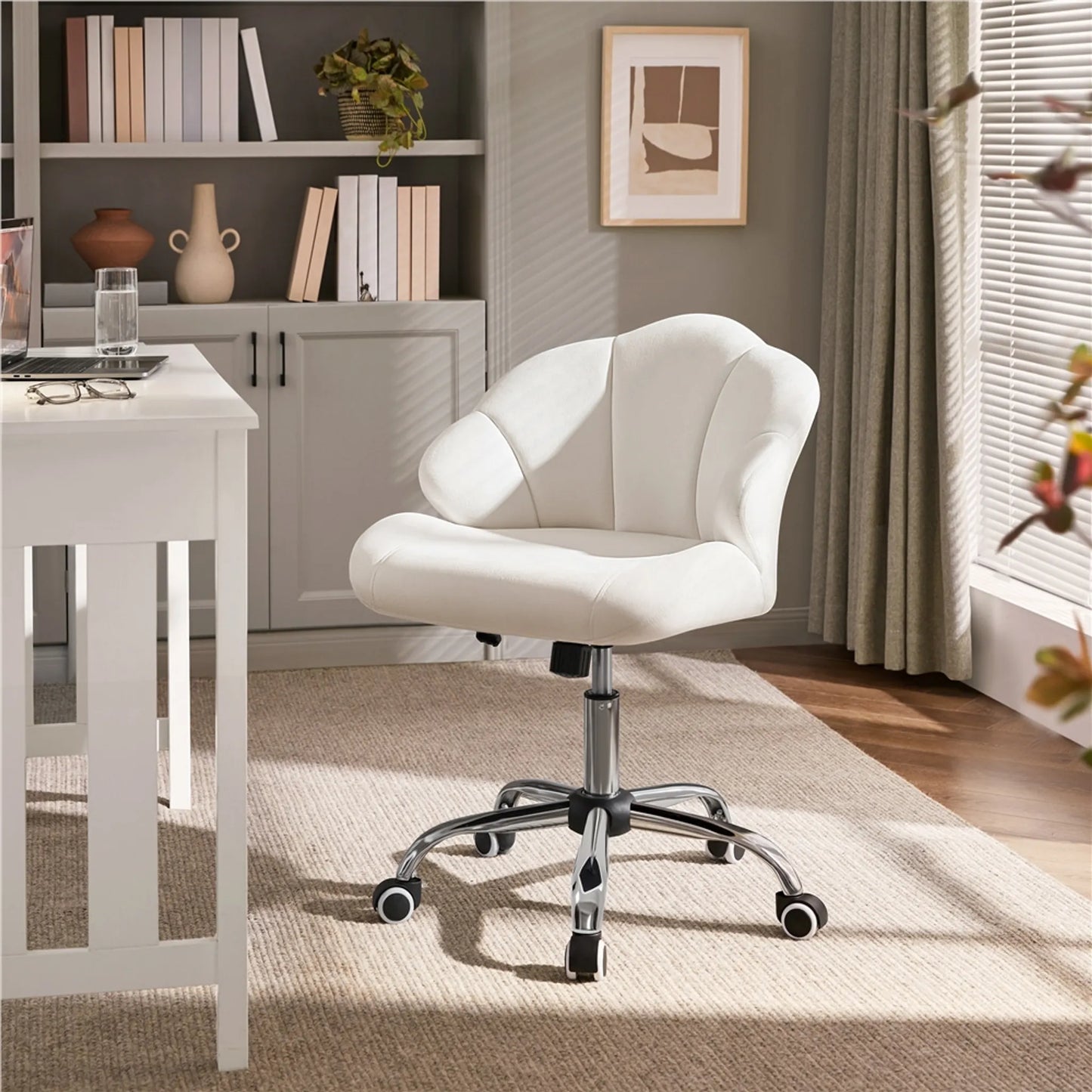 Yaheetech Bürostuhl Shell-Shaped - Features Swing-Funktion und höhenverstellbare Gaslift und gepolsterte Rückenlehne - für Home-Office und Schlafzimmer - Weiß Polyester und Metall - 60 x 60 x 76,5-86 cm