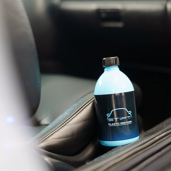 Stipt – Plastic Restore – 500 ml – Stellt die (schwarze) Farbe von Kunststoffoberflächen wieder her