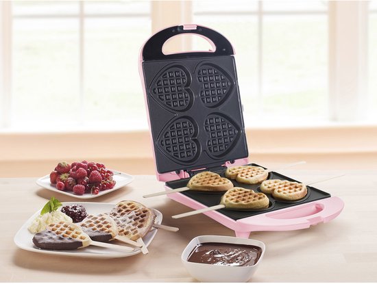 Bestron Waffeleisen – DSW271P – 1400 W – 4 Mini-Waffeln in Herzform – inkl. 20 Holzstäbchen – Rosa
