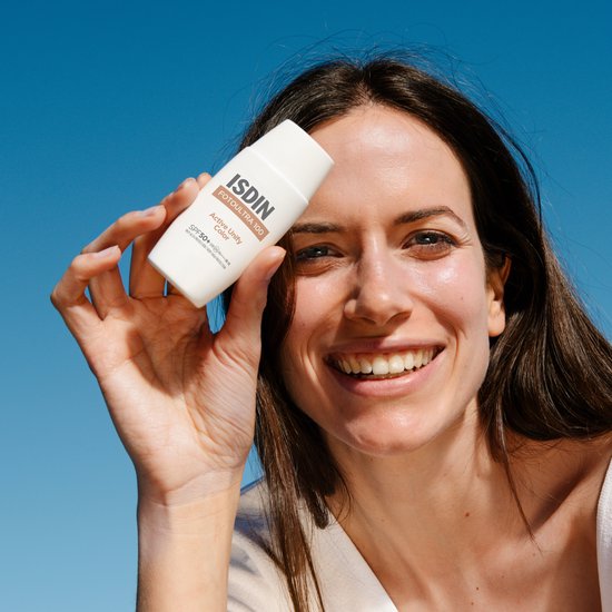 ISDIN – Fotoultra Active Unify Color SPF50+ – 50 ml – Hellt den Teint auf und gleicht ihn aus