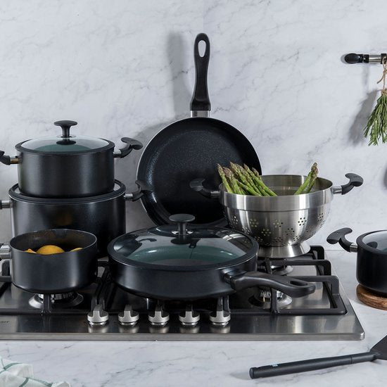 BK Vivid Pfannenset, 2-teilig – 24/28 cm – PFAS-freie Antihaftbeschichtung – Induktionspfanne – Keramikpfanne – Ofenfest bis 160 °C – Kaltgriffe – Schwarz