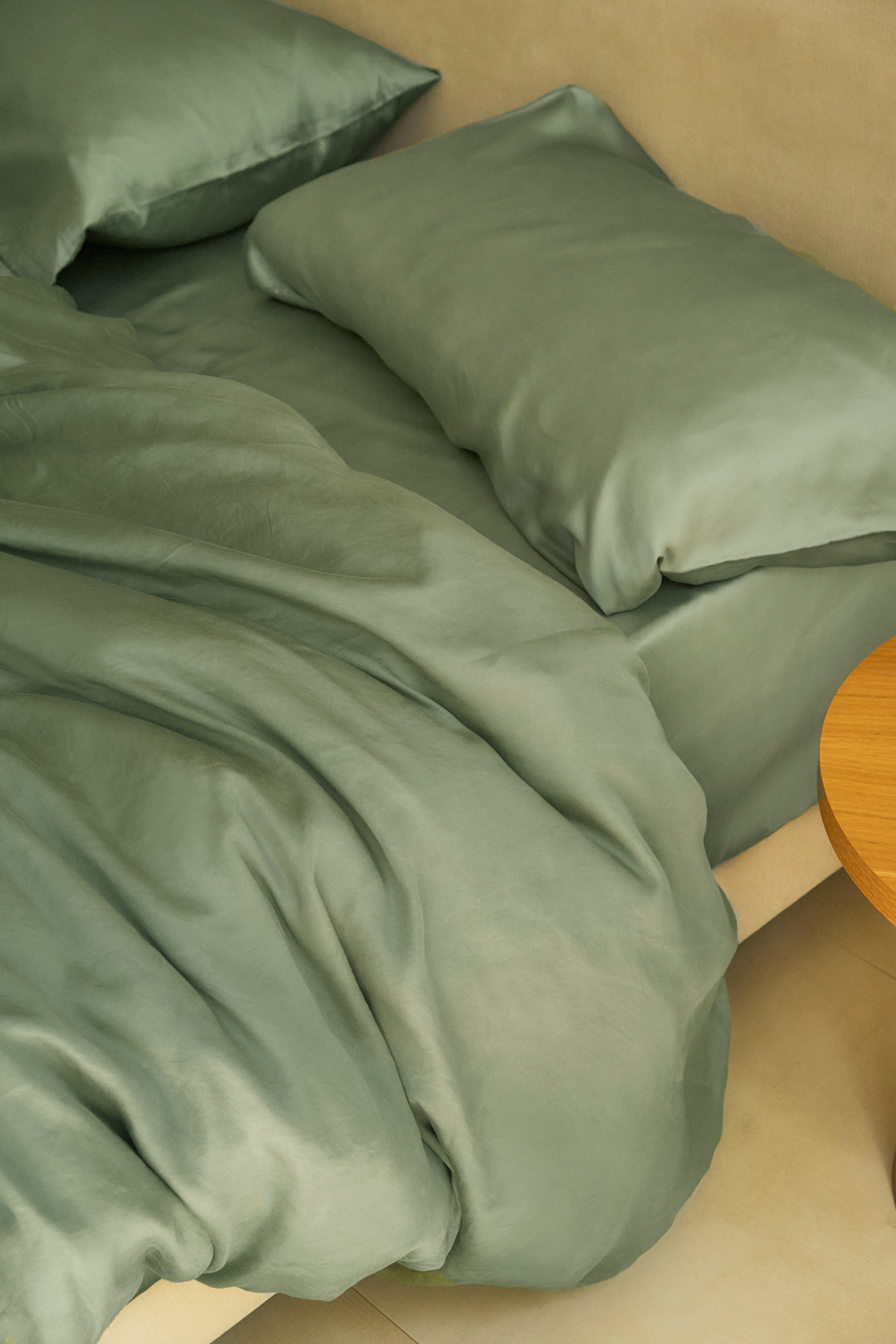 Sjumo Spannbetttuch Tencel™ Satin - 160x200 cm - Salbei Grün