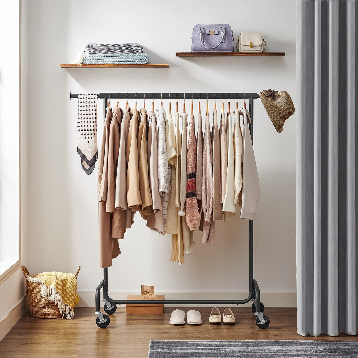 O'DADDYÂ® Kleiderständer auf Rädern - Garderobenständer - Ausziehbare Hängestange - Stabiles Design - Stabil bis zu 130kg- Metall - Schwarz