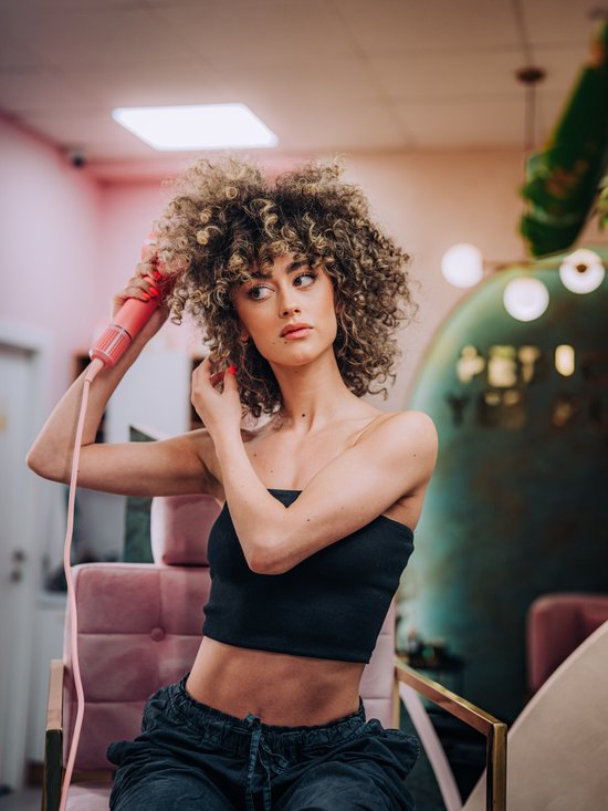 Sansbeauté® Haartrockner mit Diffusor - Locken - 110.000 U/min - Ionen-Haartrockner mit Bürste - 3 Stufen - 3 Aufsätze - Reisehaartrockner - Coolshot - Haartrockner mit Diffusor - Haartrockner - 2000W - EssentiaPRO®
