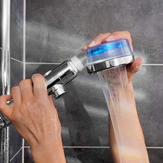 Aquadon EcoTornado - wassersparender Duschkopf - 2 Stück - Gold - 360° drehbare Handbrause - Duschkopf mit Anti-Kalk-Funktion