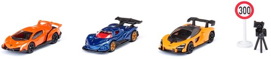 SIKU 6328, Geschenkset „Supercars“, Lamborghini Veneno, Apollo I.E., McLaren Senna, bewegliche Teile, inkl. Verkehrsschild und Blitzgerät