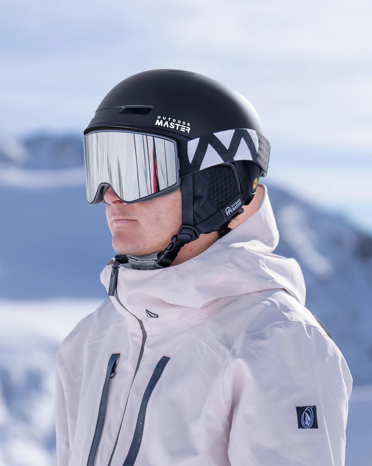 OutdoorMaster Diamond II MIPS Skihelm – Schwarz – Größe S (51–54 cm) – Verstellbar & Belüftet