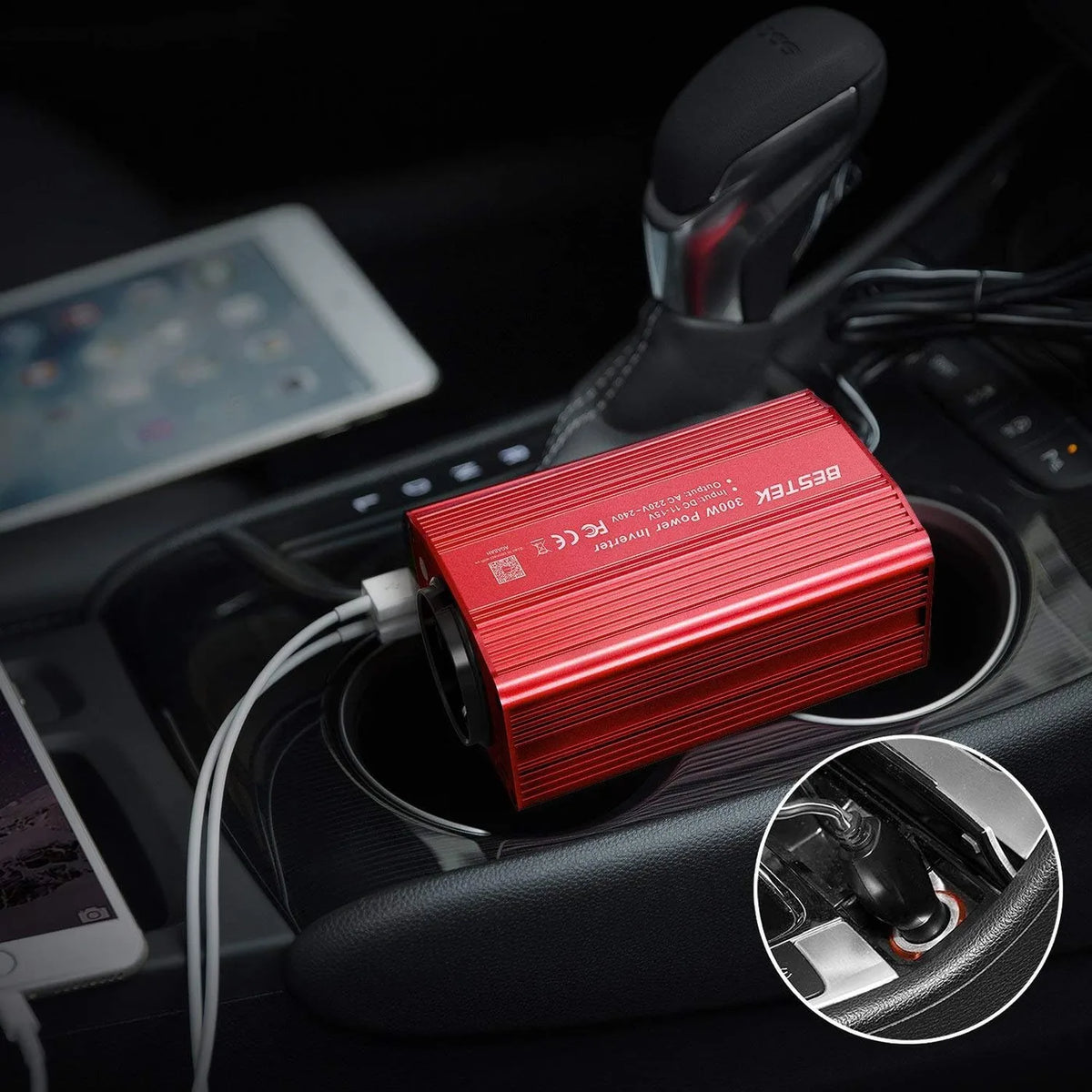 BESTEK 300-W-Wechselrichter 12 V auf 230 V – 2 USB-Anschlüsse & Steckdose – Für Auto, Wohnmobil und unterwegs – Rot