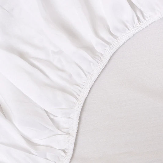 Sjumo - Tencel Sateen Splittopper Spannbetttuch - 200x210 cm - Frisches weißes Tencel & Baumwollsatin - Premium Glanz & Seidenweich - Antiallergisch & Atmungsaktiv - Für verstellbare Betten