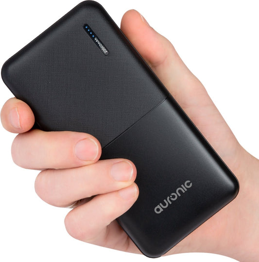 Auronic Powerbank - 20.000 mAh - 4 Anschlüsse - 2,4A USB/Micro-USB/USB-C - Inkl. Kabel - Schwarz