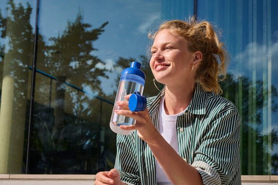 Mepal Vita Trinkflasche – 900 ml – besonders bequemes Trinken – Trinkflasche – Nordic Black