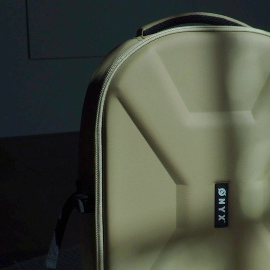 ONYX Kameratasche mit Laptop-Fach - SLR-Kamerarucksack - Spritzwassergeschützt - Drohnen - Hartschalen-Reisetasche - Beige