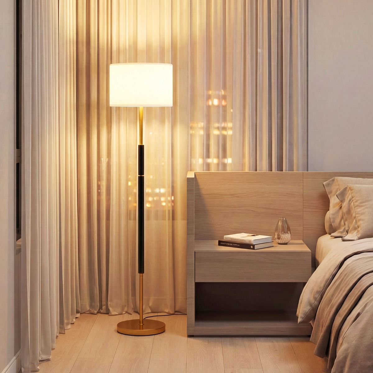 Coast Stehlampe – Lampenschirm aus Leinen – Fußschalter – schwarz – 165 cm