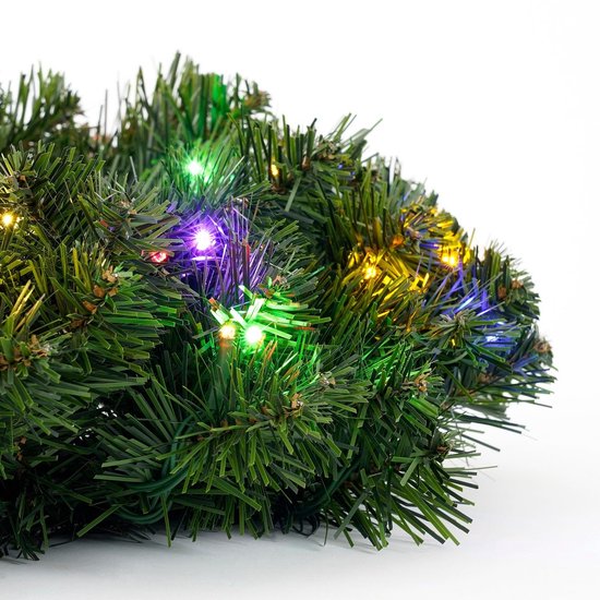 Black Box Trees Limber Weihnachtskranz – Weihnachtsdekoration mit LED-Beleuchtung für drinnen und draußen – Türkranz für eine stimmungsvolle Haustür – H 15 x Ø 60 cm aus Kunststoff – grün