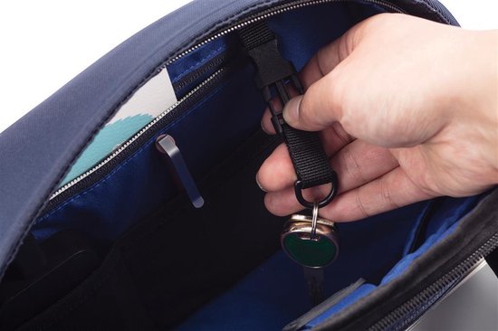 XD Design Bobby Sling - Anti-Diebstahl-Rucksack 4 Liter - Dunkelblau