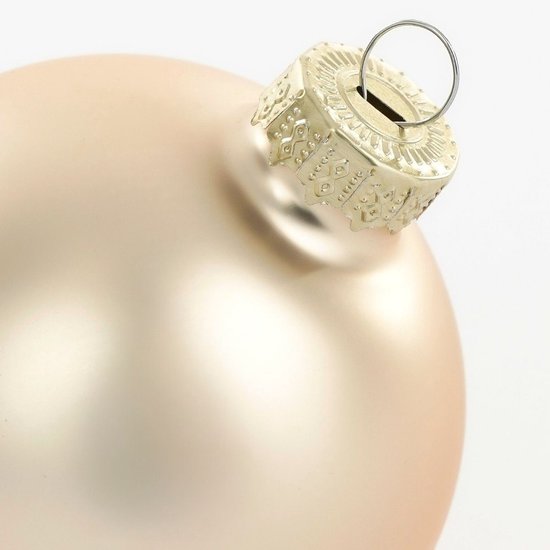 Mica Decorations Weihnachtskugeln – 26 Stück – Weihnachtsschmuck für den Weihnachtsbaum – Glänzende und glitzernde Ornamente – Spitzen und Kugeln in verschiedenen Größen – Ø 7 cm – Cremefarben