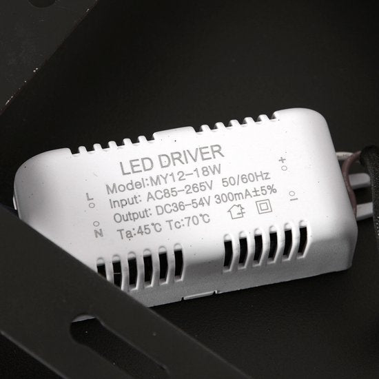 Deckenleuchte Ringlux 3655ZW, schwarze Deckenleuchte, Ø 32 cm, mit warmem LED-Licht, aus Metall und Kunststoff, trendiges Design, Marke Steinhauer