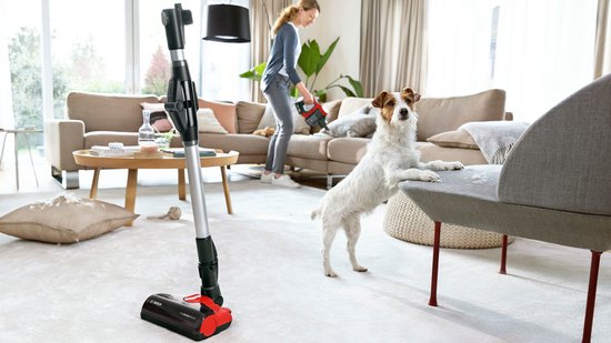Bosch BCS711PET – Stabstaubsauger – Rot
