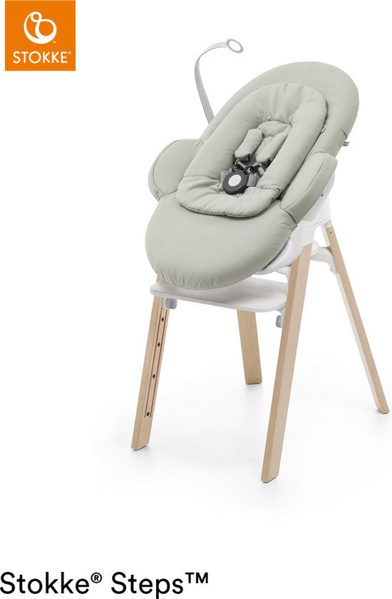 Stokke® Steps™ Wippstuhl – Soft Sage/Weißes Gestell