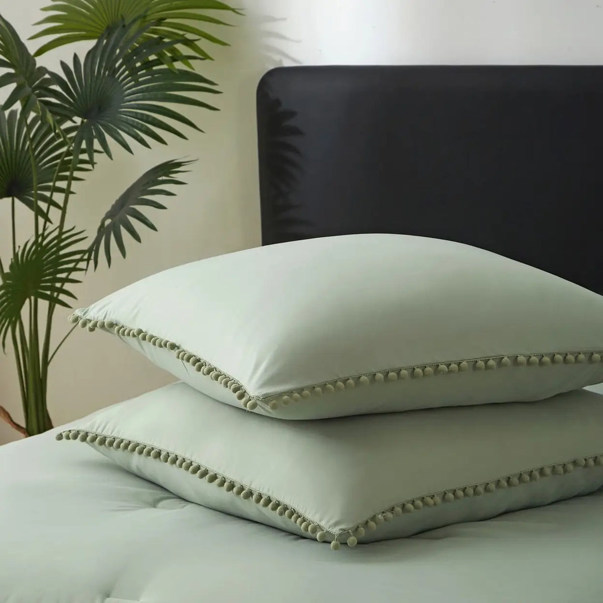 Meeallhome Bettwäscheset mit Pompon-Fransen – 200 x 220 cm + 2 x 80 x 80 cm – Türkis