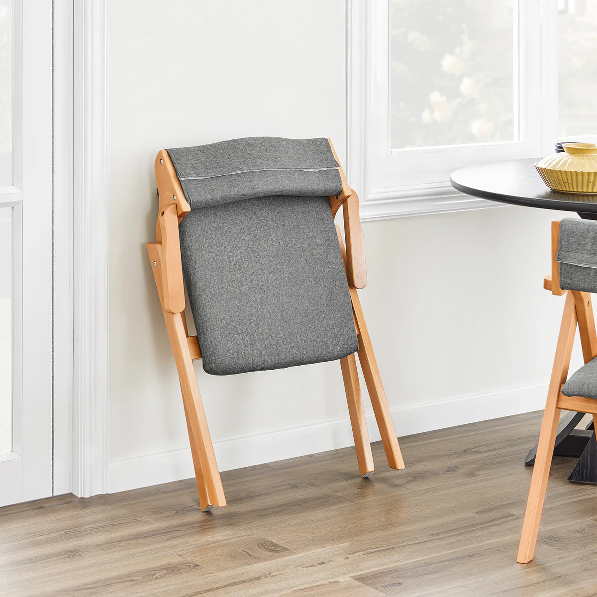 SoBuy FST98-HG Klappbarer Esszimmerstuhl aus Holz mit Kissen – Klappstuhl aus massivem Buchenholz – Grau