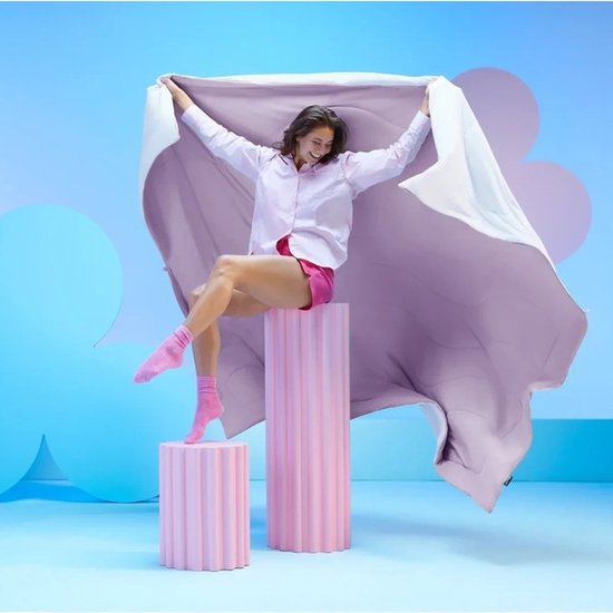 Cloudpillo Kühldecke – Kühldecke 200 x 200 cm – Soft Lilac – Beidseitig kühlend – Sommerbettdecke ohne Bezug – Immer kühl schlafen