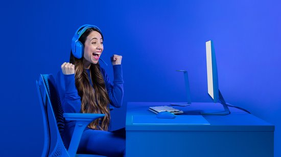 Logitech G305 Lightspeed Gaming-Maus, Bluetooth, optisch, blau, 6 Tasten, 12.000 dpi, beleuchtet, ergonomisch