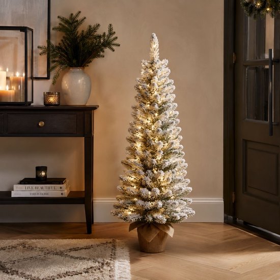Black Box Trees Gerlos Kunstweihnachtsbaum mit Beleuchtung – Kunstbaum H 120 x T 51 cm – Kunstweihnachtsbaum mit verschneiten Zweigen – Weihnachtsdekoration für den Innenbereich – 166 Spitzen – Grün