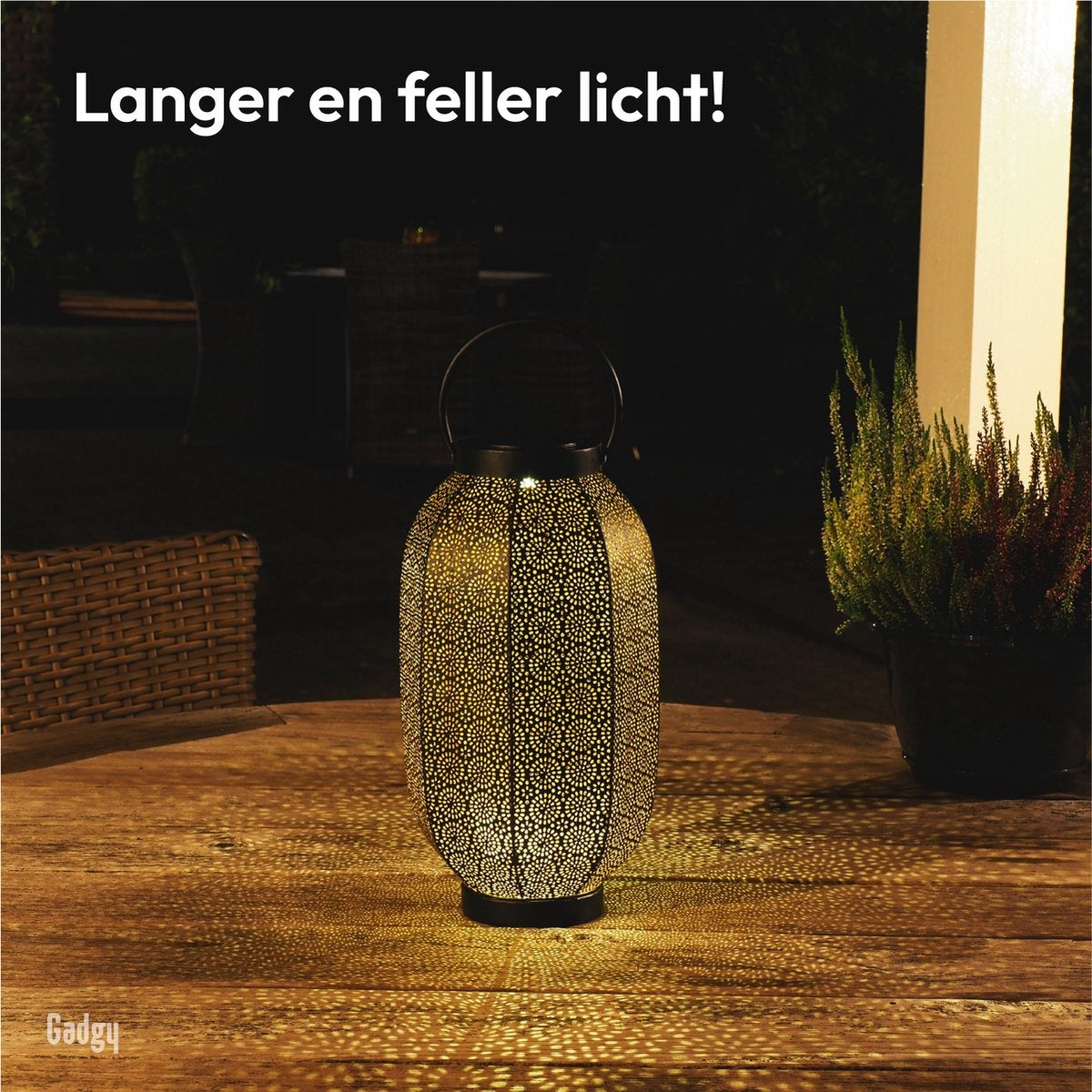 Gadgy Solar Laterne Blume groß - Solar Gartenbeleuchtung - LED Außenbeleuchtung mit Tag-/Nachtsensor - Tischlampe - Gartenlaterne - schwarz / gold - Metall - 36 x Ã˜20 cm