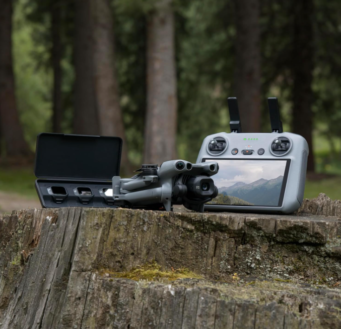DJI Mini 5 Pro Fly More Combo Plus – Grau – mit DJI RC 2, 1-Zoll-CMOS, 4K-Kamera