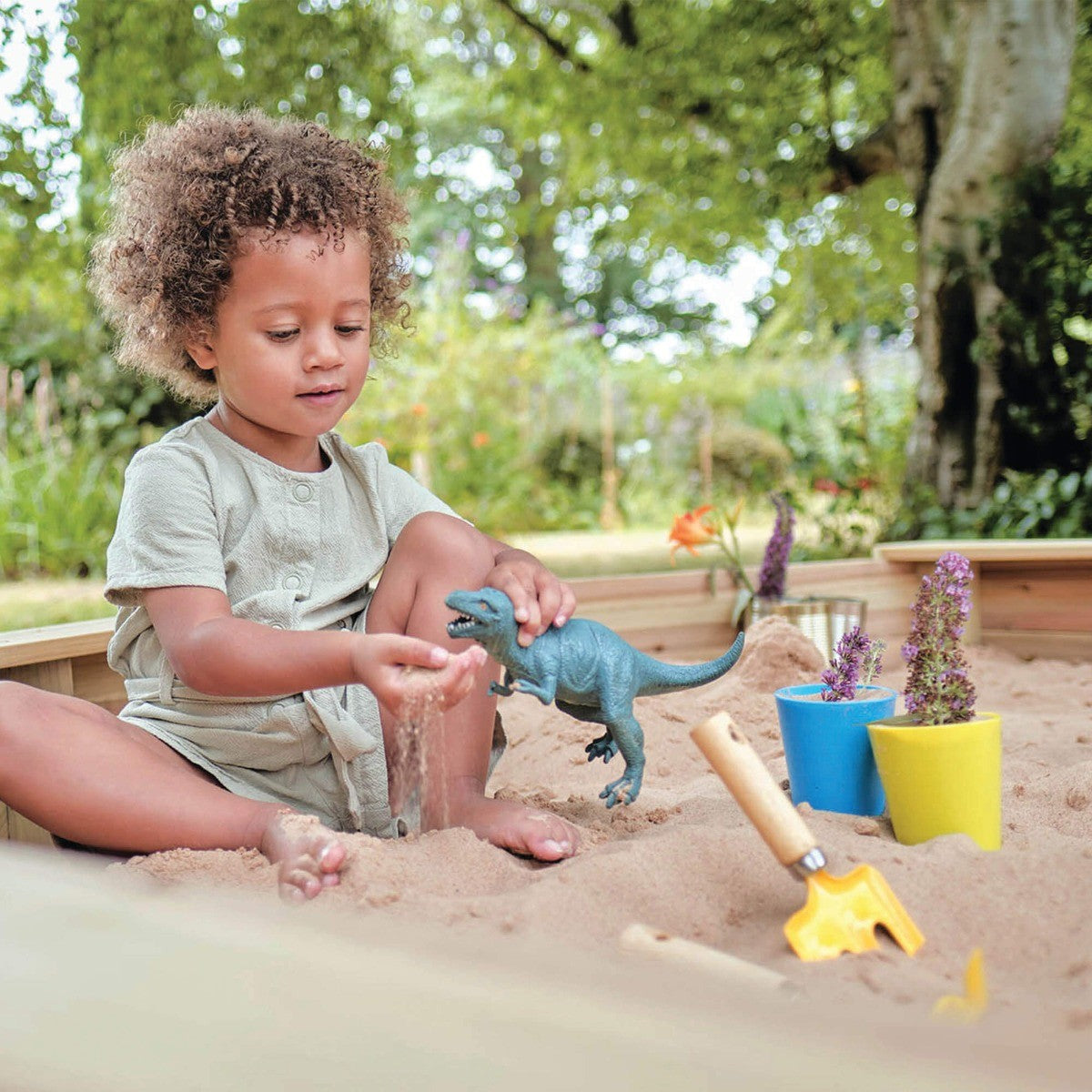 Plum Play Riesensandkasten aus Holz mit Deckel 1,5 x 1,5 m - Naturholz