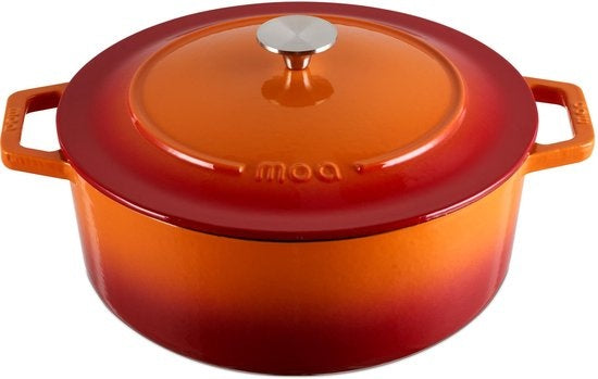 MOA Gusseisen-Kasserolle - Fassungsvermögen 7,2 Liter - 30CM - Rund - Alle Wärmequellen - Auch für Induktion - Gewicht 7,3 kg - Orange Rot - C30OR