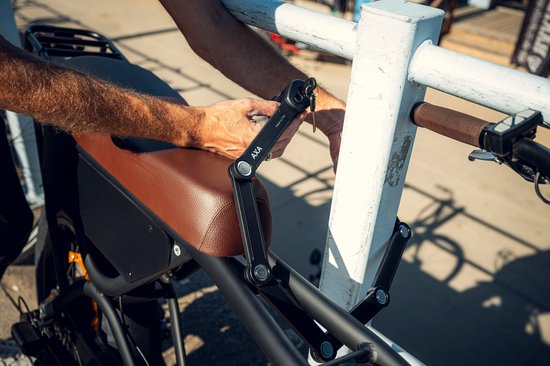 AXA Fold Ultra 90 ART 2 Faltschloss - Qualitätsgeprüftes Fahrradschloss - Premium-Schloss für Elektrofahrräder, Fatbikes und Bakfiets - Faltschloss mit Halterung und Schlüsseldienst - 90 cm