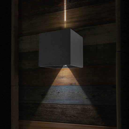 Wandleuchte Muro 3098ZW Schwarz – Modern – Kunststoff, Metall – Kompakte Abmessungen 11 x 11 x 11 cm – Steinhauer