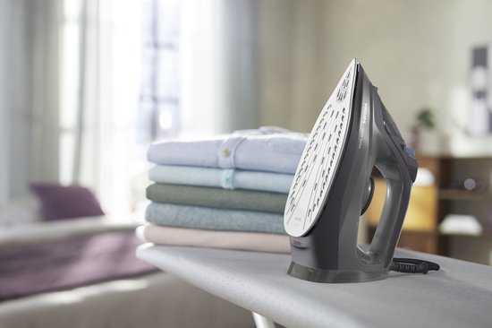 Philips 3000 Serie DST3041/80 – Dampfbügeleisen