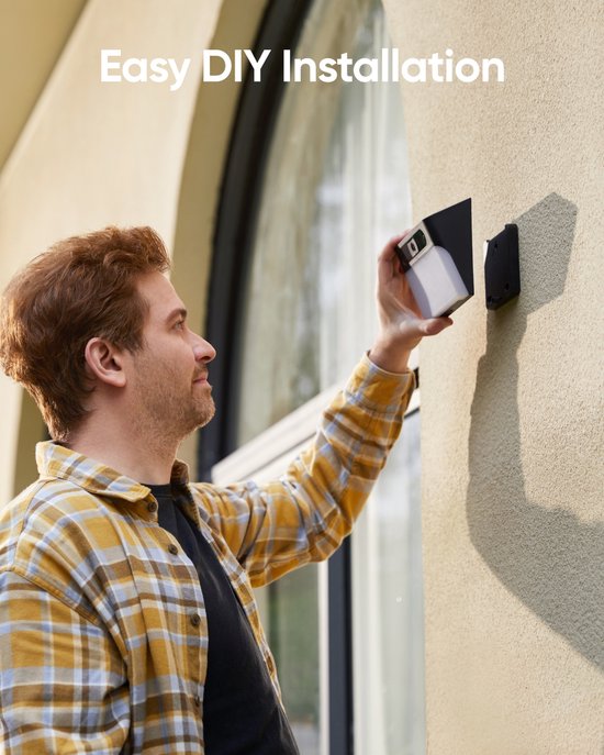 eufy security Solar-Wandleuchtenkamera S120 – Wandleuchte – Drahtlose Überwachungskamera mit integrierter Solar-LED-Wandleuchte – Farb-Nachtsicht – KI-Bewegungserkennung – Zwei-Wege-Audio – IP65 wetterfest – Keine Abonnementkosten