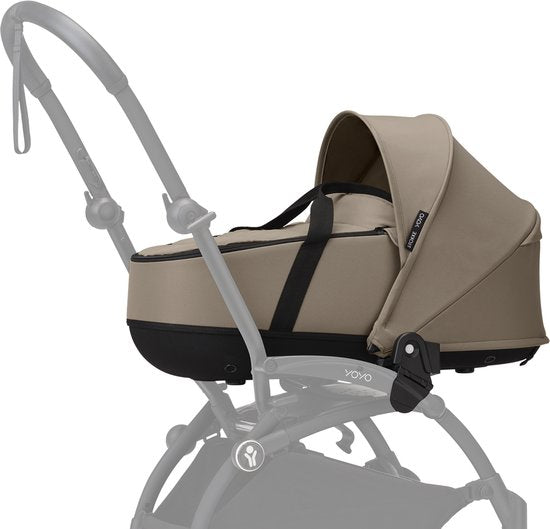 Stokke YOYO Newborn Shell, Taupe – Für Babys bis zu 6 Monaten oder 9 kg – Inklusive halbharter Haube, Doppelmatratze und Fußsack – Für den YOYO-Rahmen (separat erhältlich)