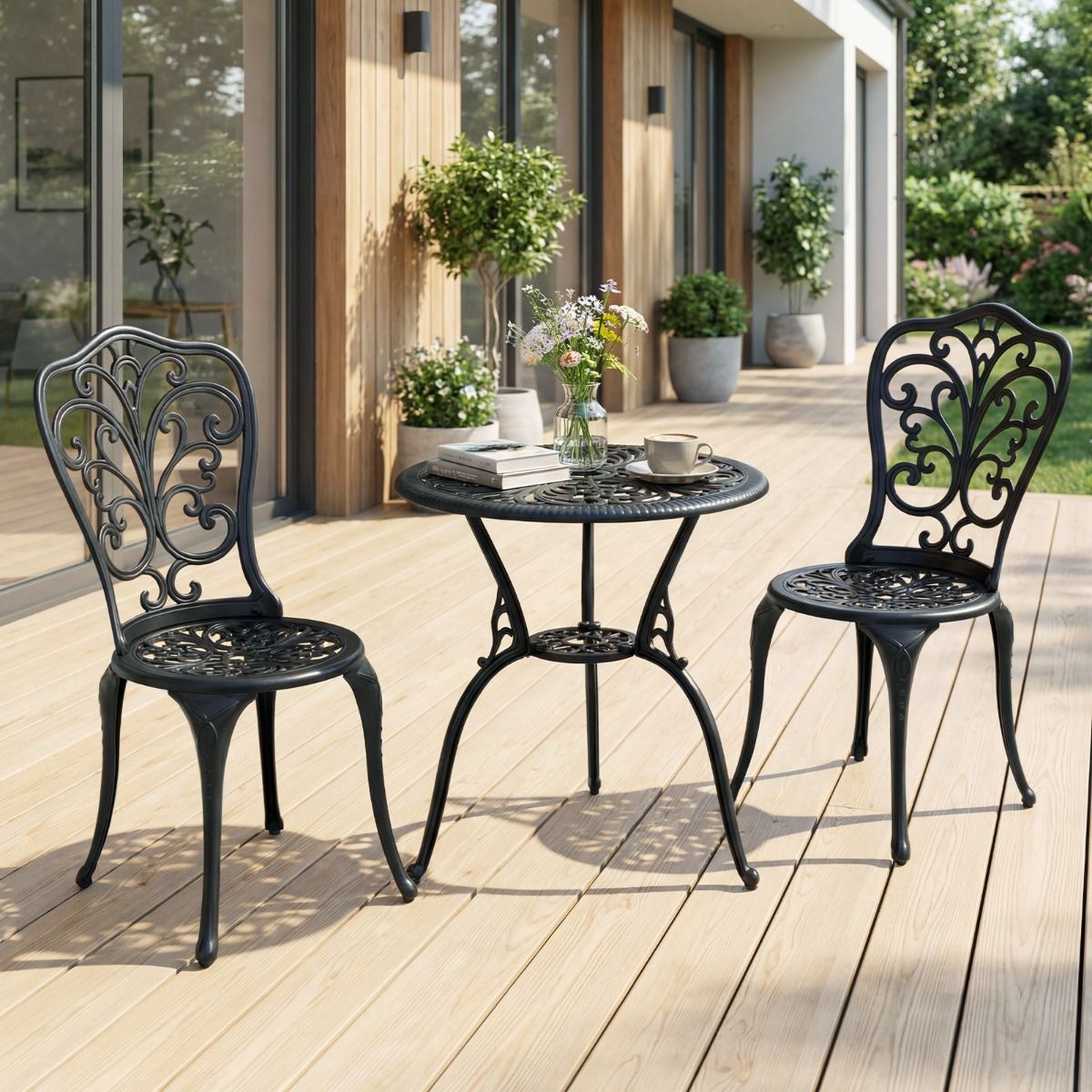 Coast 3-teiliges Bistro-Set – Aluminiumguss – Sonnenschirmloch – Rückenlehnen in Schmetterlingsform – schwarz