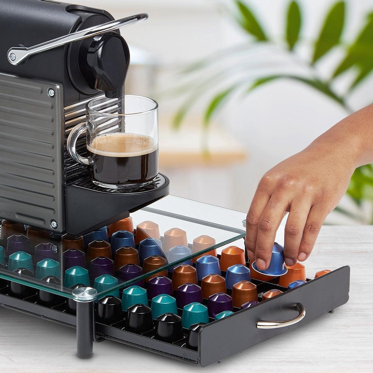 KitchenBrothers Kapselhalter - mit Schublade - Nespresso - 60 Kapseln - Glas - Edelstahl/Schwarz