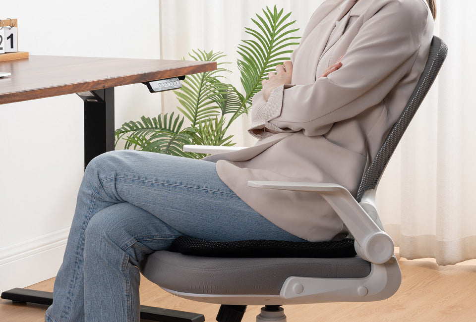 Wellhealth bequemes Gelkissen - passend für jeden Stuhl - Schwarz