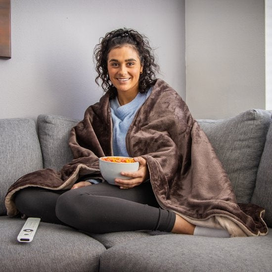 STAUS&BACH POWERNAP- Elektrische Fleece Heizdecke - 1/2 Person kariert/Sherpa - 160x120 cm Kuscheldecke - Waschmaschinenfest - Couverture chauffante - 3 Wärmestufen - Braun