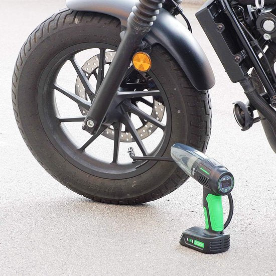 Hammersmith AirStorm – Kabelloser Handstaubsauger & Luftkompressor mit SOS-Leuchte & umfangreichem Zubehörset – Autoreifen aufpumpen – Reifendruck prüfen – Autostaubsauger & Luftpumpe – Mail-Order-Edition