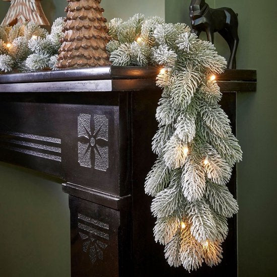 Black Box Trees Nagoya Weihnachtsdekoration – Girlande mit 40 warmweißen LED-Lämpchen und Timer-Funktion – Weihnachtsgirlanden für Kamin, Treppe oder Türpfosten – Grün, matt – L 270 x Ø 20 cm