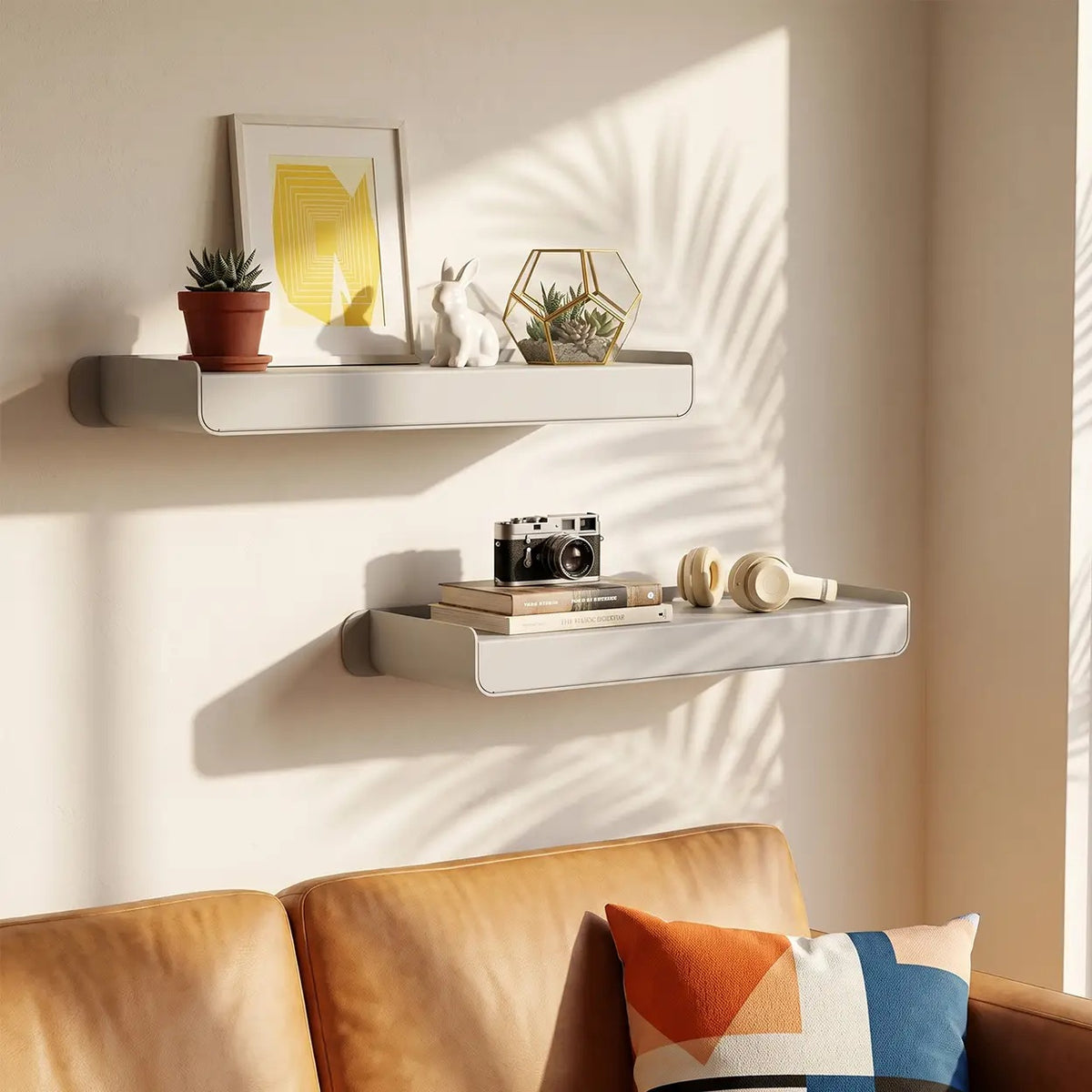 KAPANOU Wandregal – Aluminium – Grau