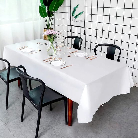 Partizzle 2x Plastik Einweg-Tischdecke - Braut zu sein Dekorationen - Weihnachten Hochzeit Hochzeit Dekoration - Geburtstag - Weiß - 274 x 137 cm