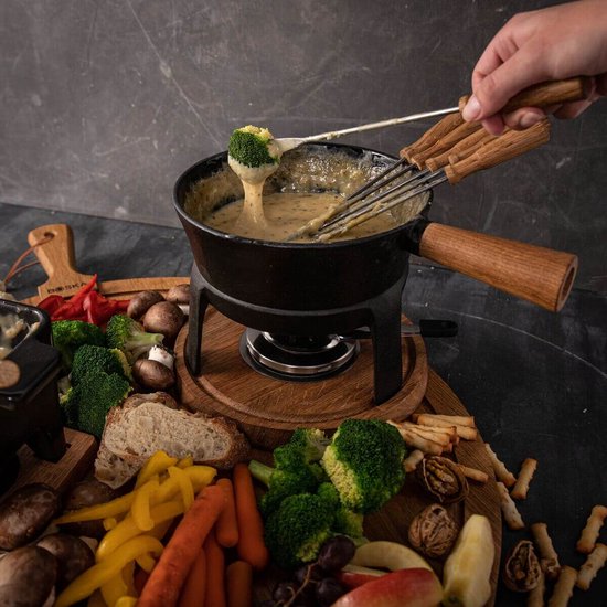 Boska Fondue Set Pro L - Käsefondue-Set - Für jede Art von Herd - Robustes & unzerbrechliches Gusseisen - 1,8 Liter