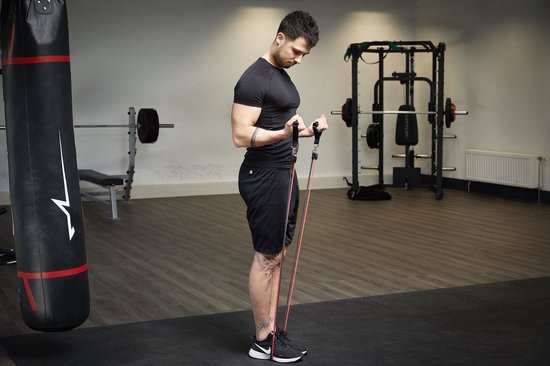 Rebblo – Heimtrainingsset – 10-teilig – Widerstandsbänder – Fußschlaufen – Griffe – Türanker – Fitnessset inkl. Aufbewahrungstasche – 2/3/4/5/6 kg