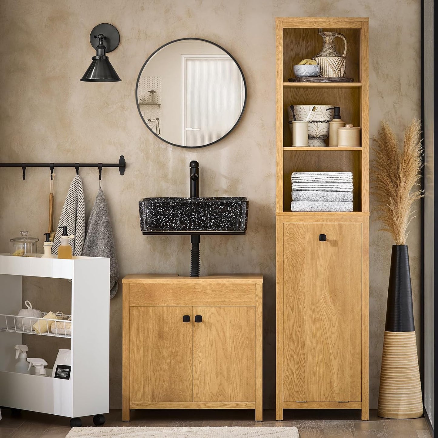 SoBuy Hoher Badezimmerschrank mit Wäschekorb und 3 Einlegeböden – Wandmontage – Holz – 40 x 35 x 173 cm