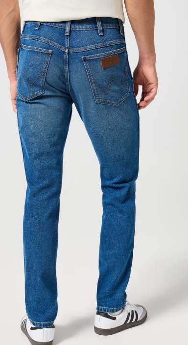 Wrangler River Jeans Men's Raindrop W31/L32 - Bequeme, taillierte Passform, strapazierfähiger Denim