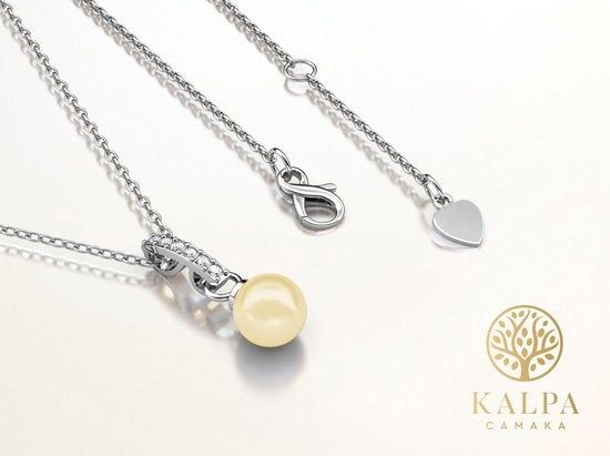 Yolora Damen-Halskette mit Anhänger - Kalpa Camaka Perle und Kristalle - Silber - 18K Weißgold vergoldet - Damen-Halskette Silber - Schmuck - Luxuriöse Geschenkbox - Geschenkbox - Exklusive Geschenkbox - Schöne Geschenkverpackung